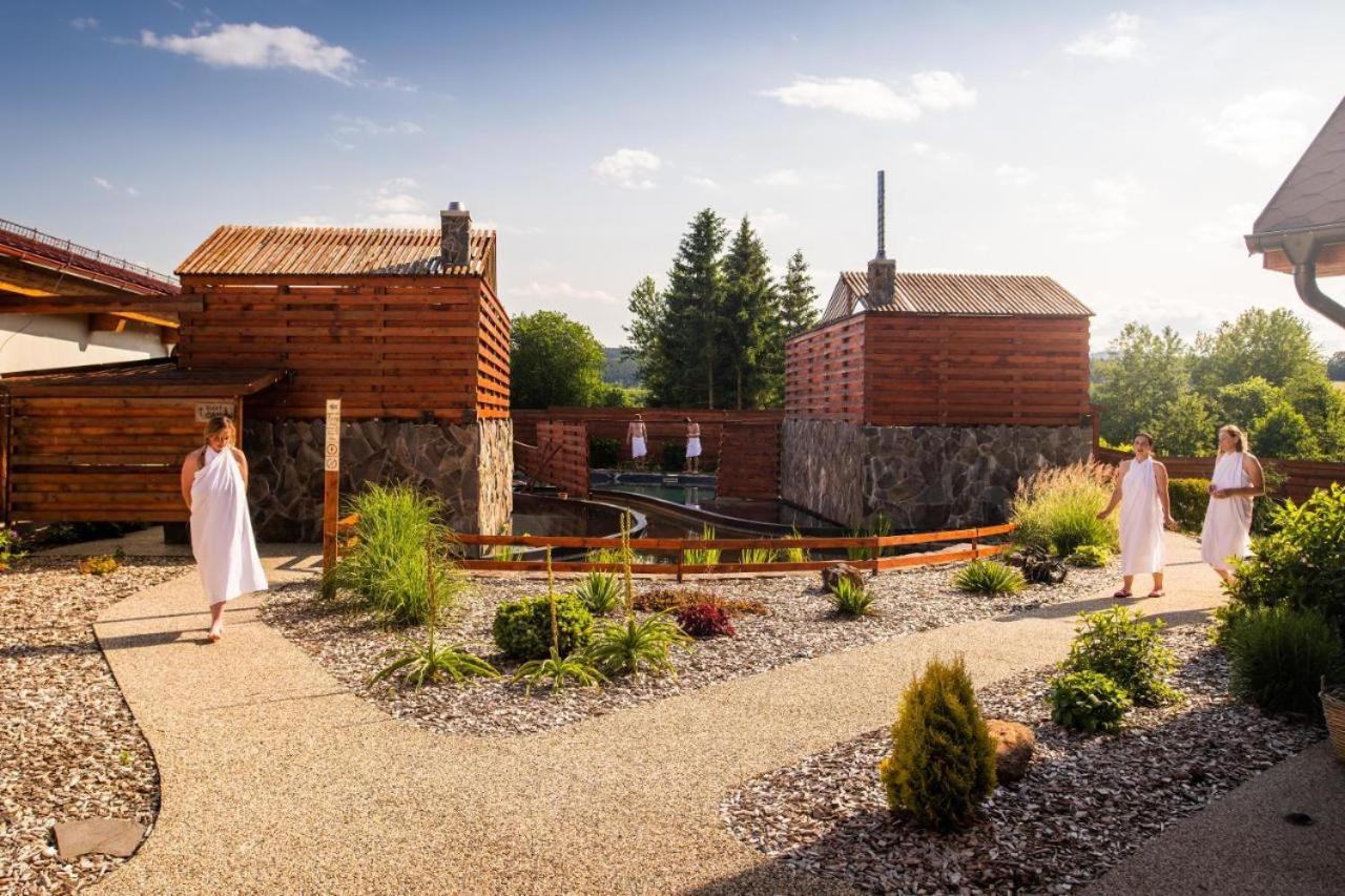 Wellness & Spa Lipno - Frymburk C410 Eksteriør billede